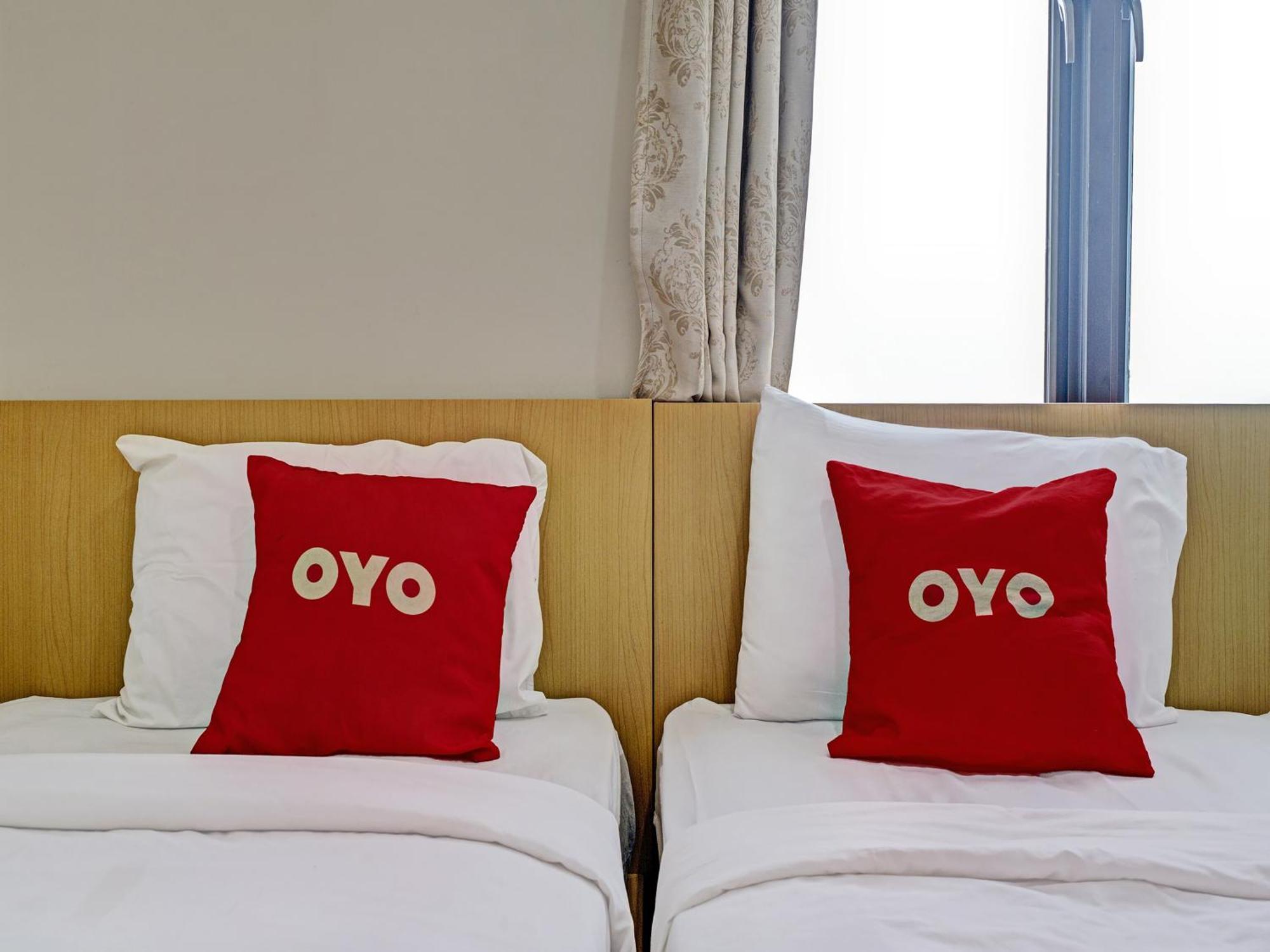 Oyo 92772 Losmen Diah Syariah Langsa Eksteriør billede